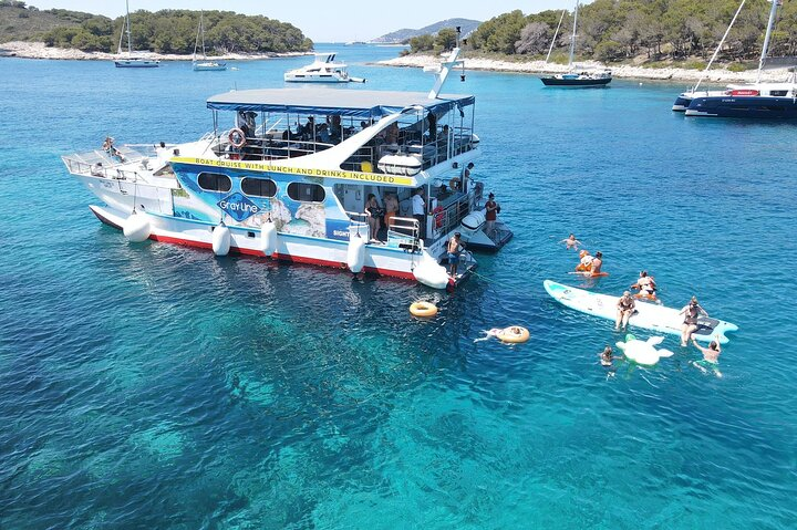Hvar & Pakleni Islands Escape | Split – Split